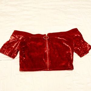 Essie Women’s Velvet Crop Top